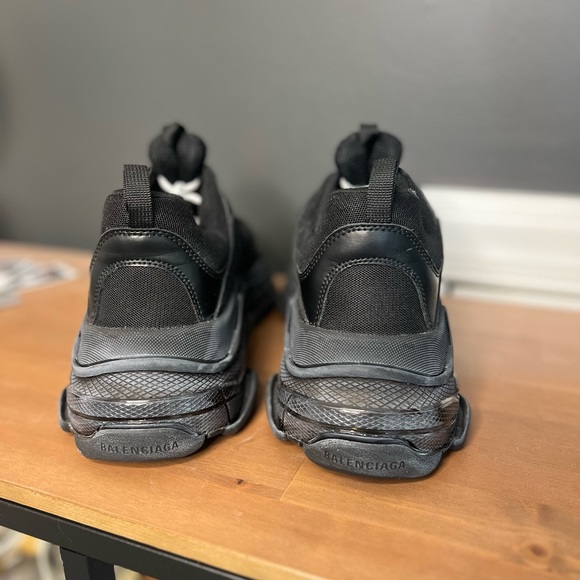 balenciaga triple s clear sole - Picture 3 of 8